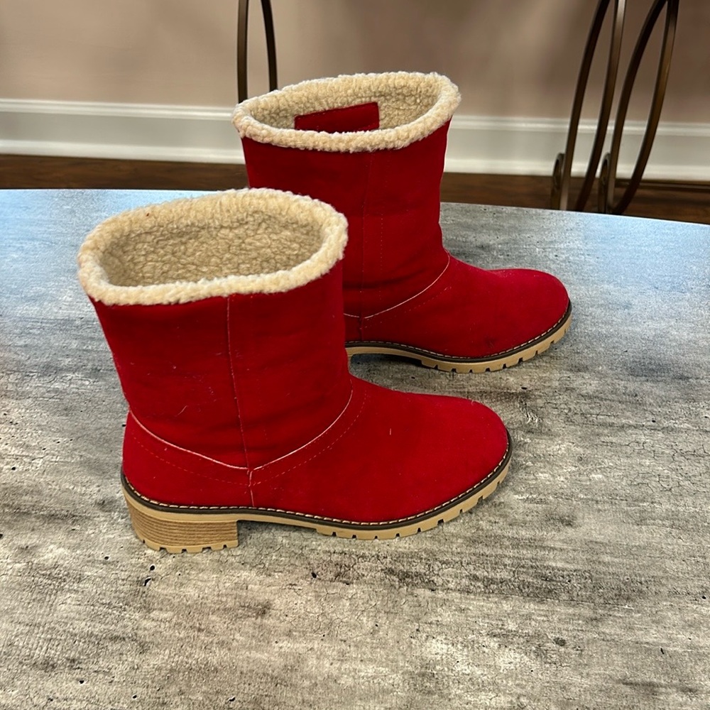 Bright red, Sherpa lined boots
